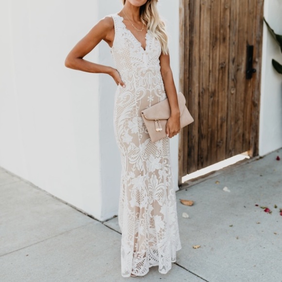 vici white lace dress